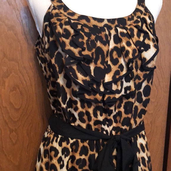 Lightweight cheetah-print dress. Sleeveless, like new, size M. Great condition. - Picture 2 of 6